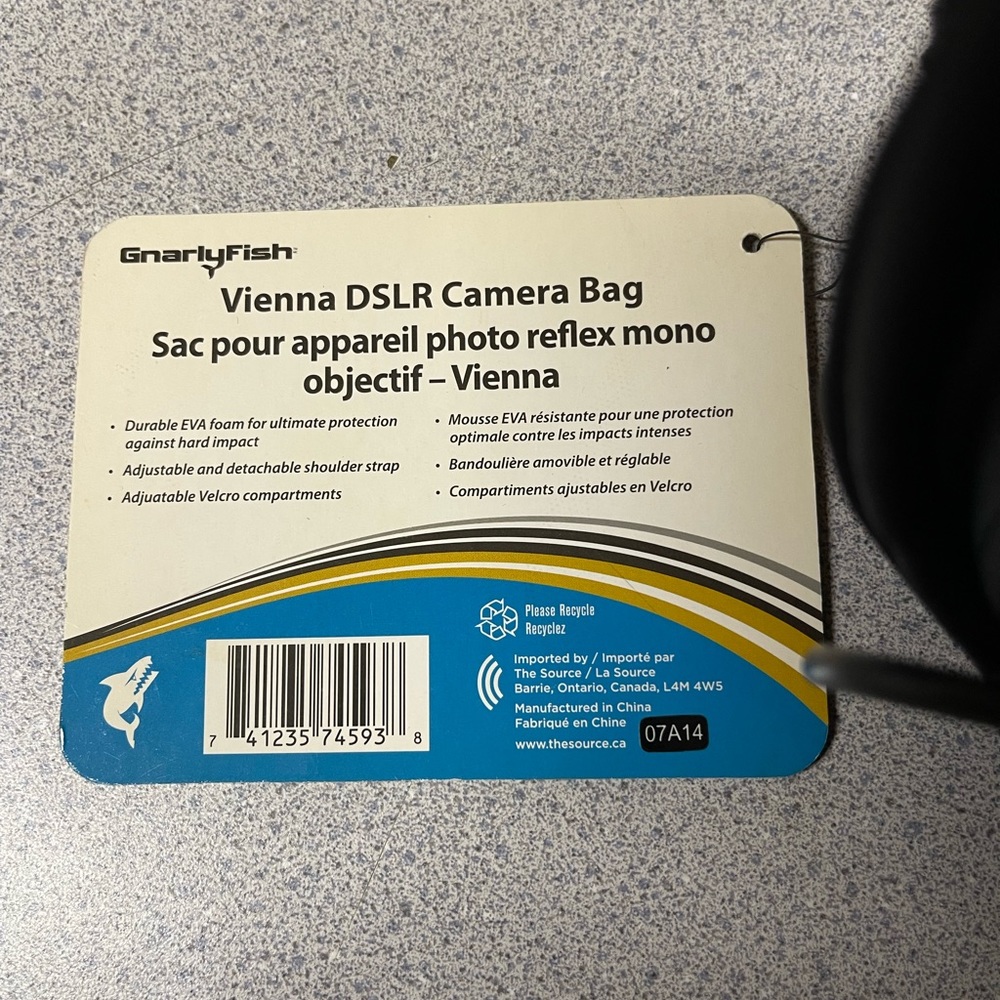 Black camera bag - Picture 4 of 10